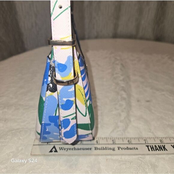 Kate Spsde Madison Floral Crescent new Bag - Picture 7 of 16